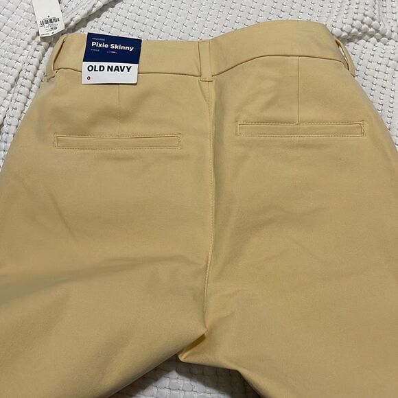 NWT- Old Navy -0, 22 & 24+. High Rise Skinny Pixie Pant - Picture 4 of 7